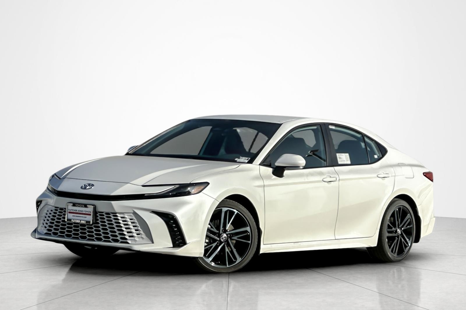 2026 Toyota Camry XSE's photo