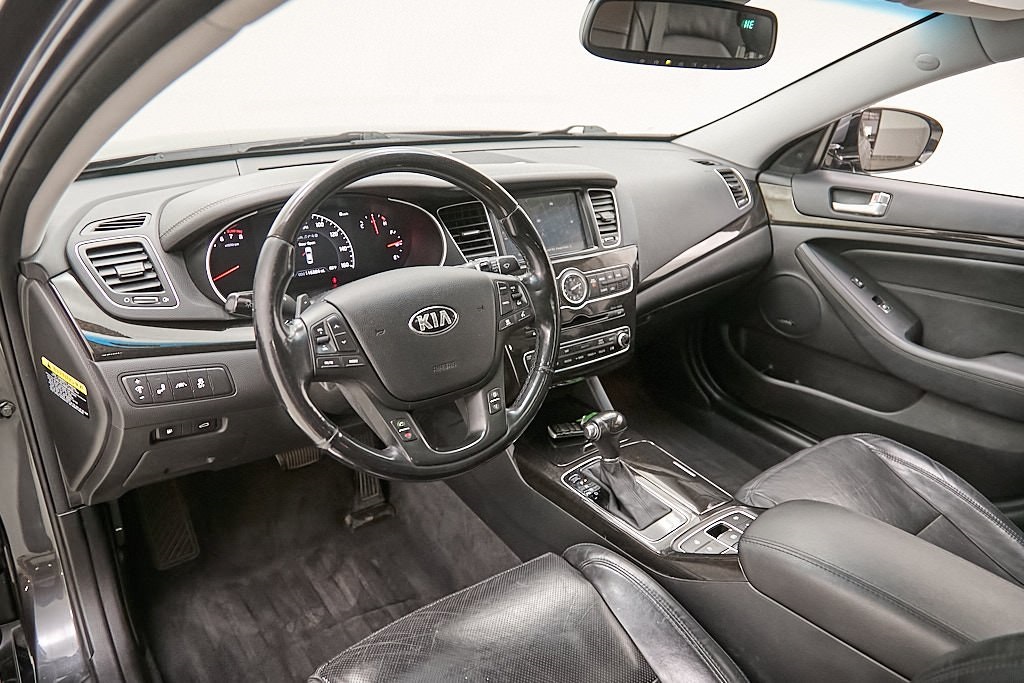 2015 KIA CADENZA - Image 11