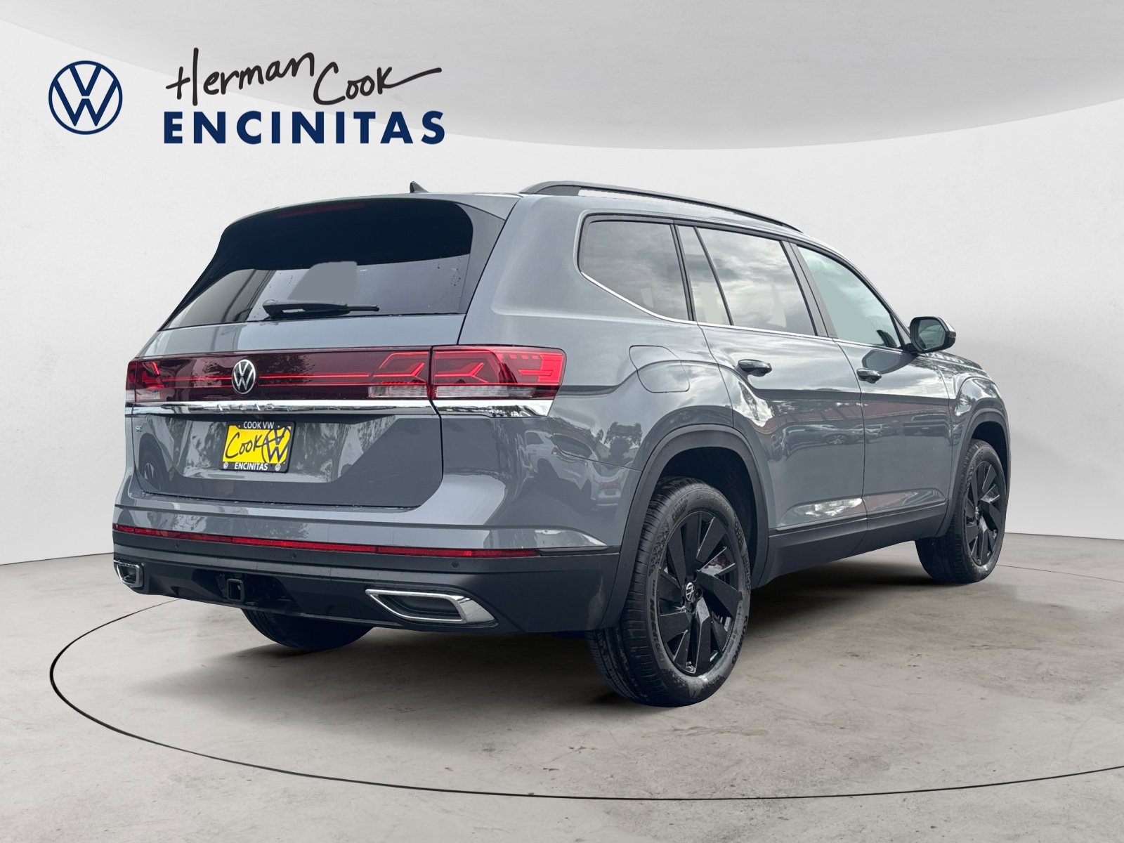 2026 Volkswagen Atlas SE Technology photo 4