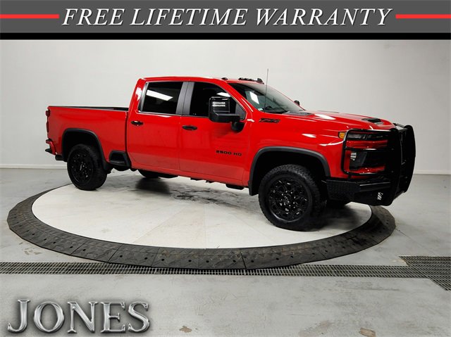 2024 Chevrolet Silverado 2500HD Custom's photo