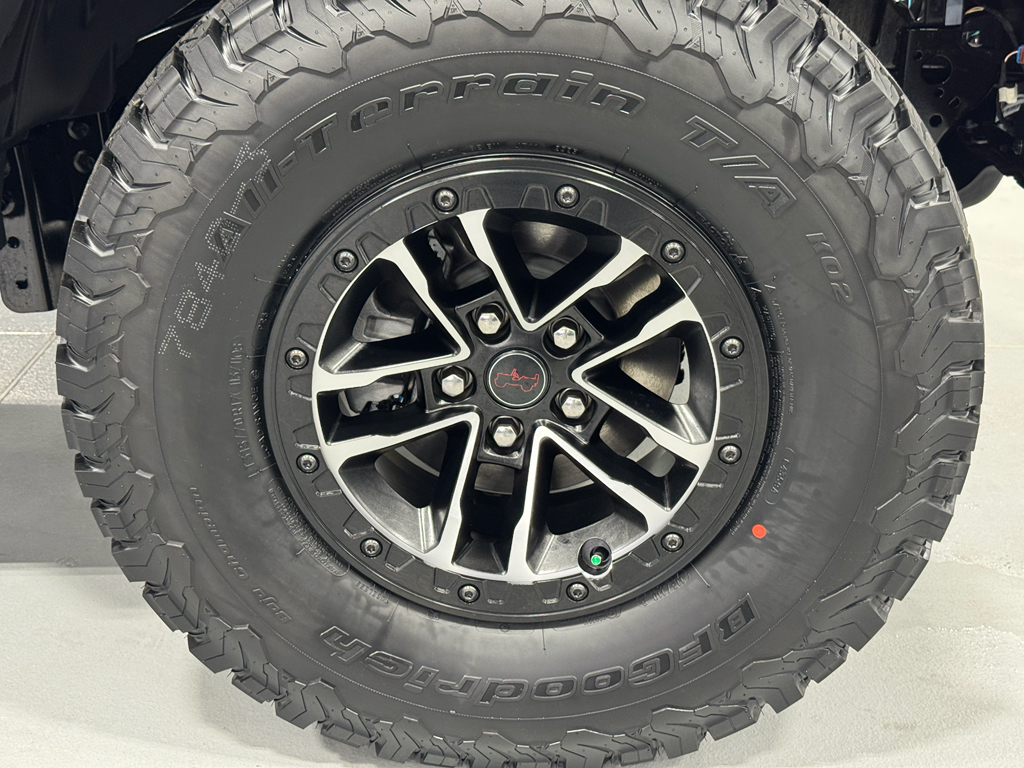 2025 Jeep Wrangler Rubicon X photo 15