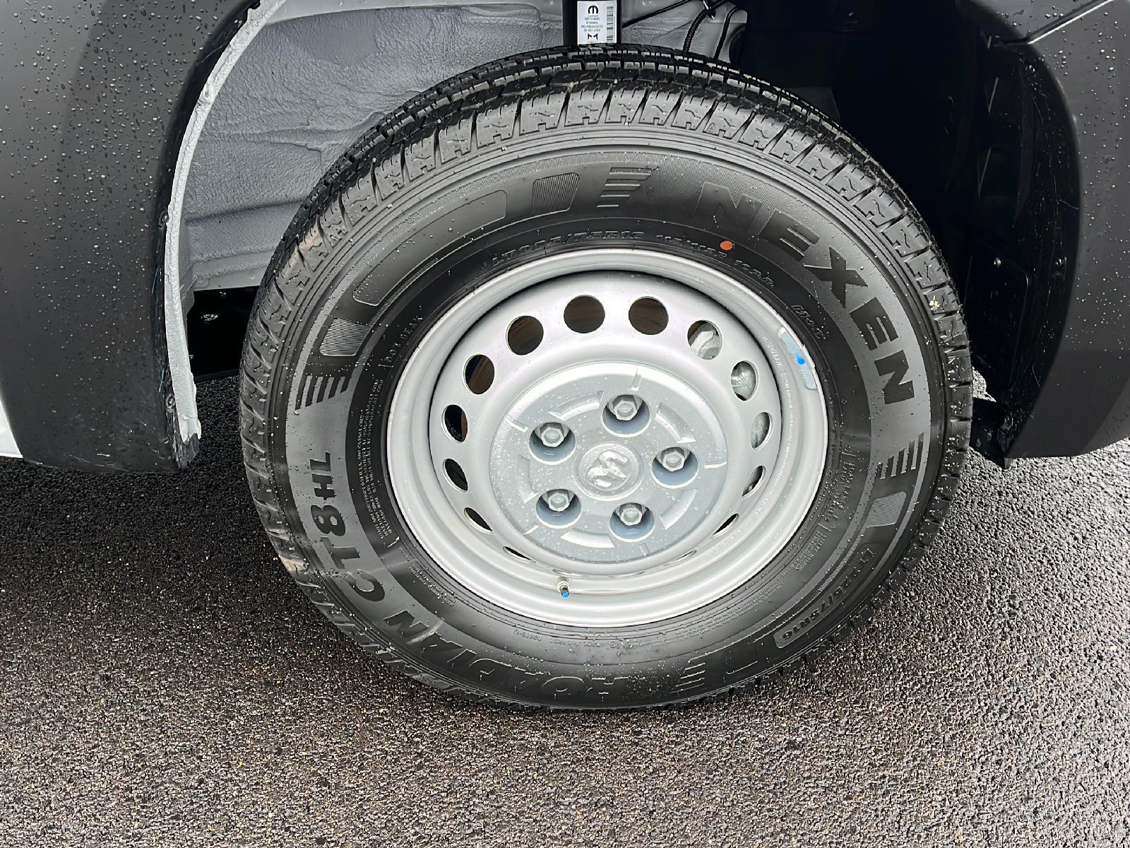2024 Ram ProMaster 3500 photo 10