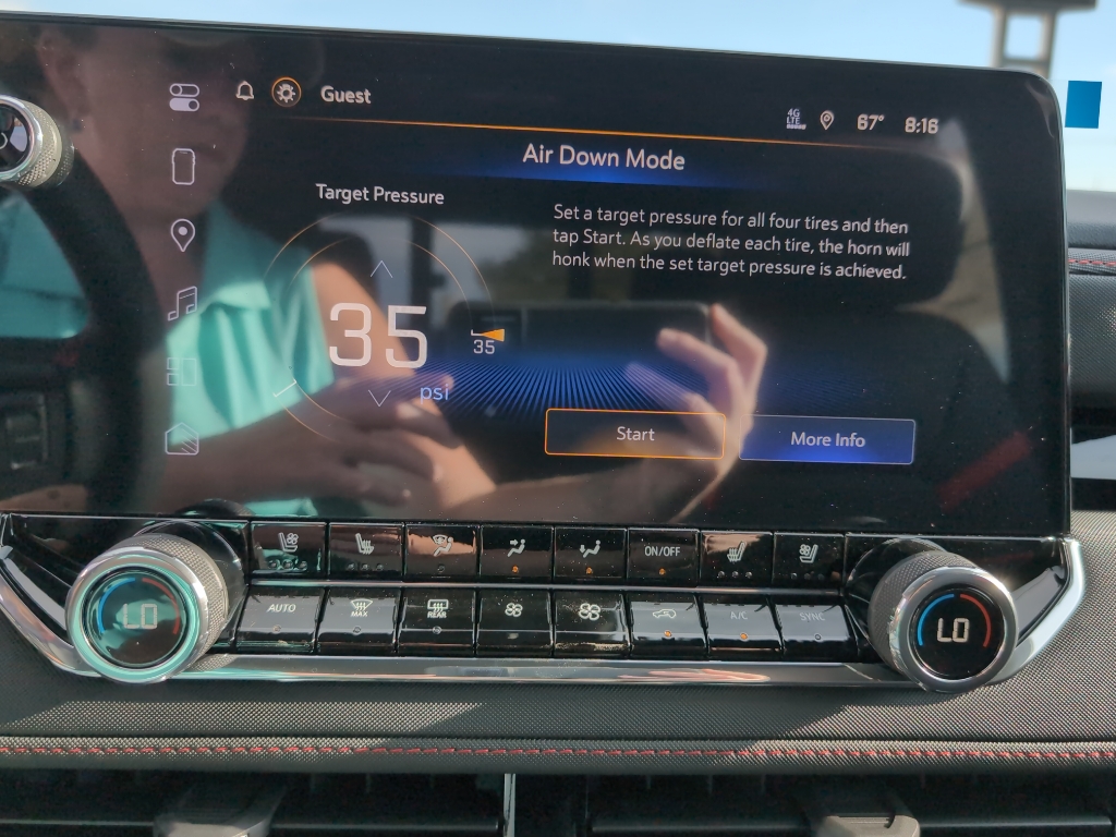 2026 Chevrolet Colorado Z71 photo 14