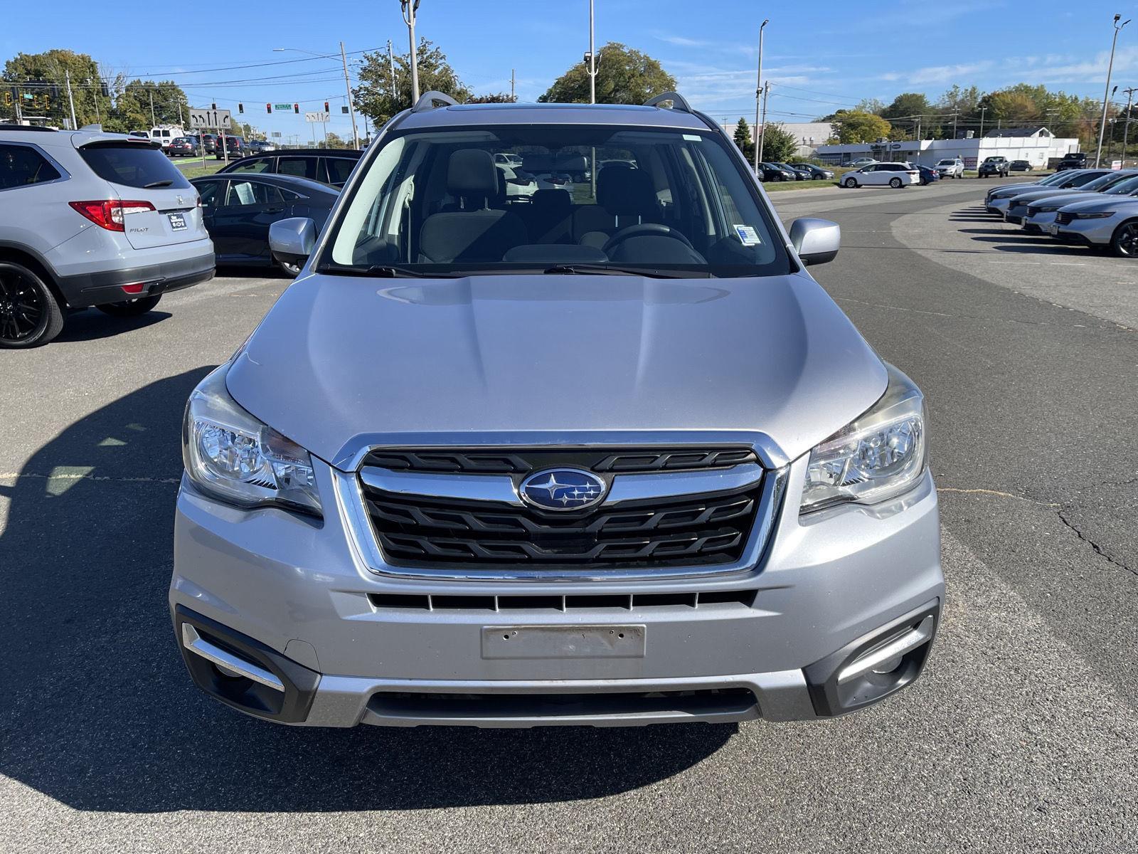 2017 Subaru Forester Premium photo 13