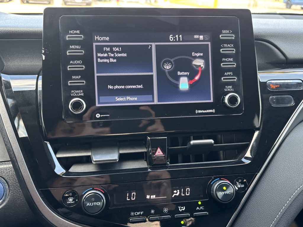 2023 Toyota Camry Hybrid SE photo 8