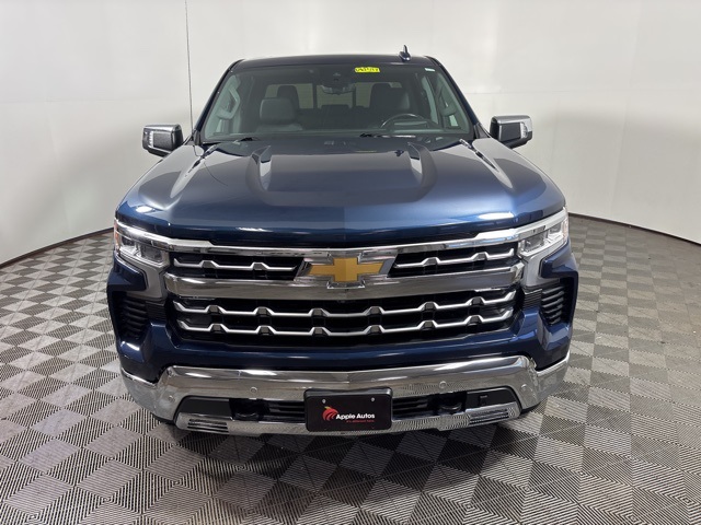 Certified 2022 Chevrolet Silverado 1500 LTZ with VIN 1GCUDGET1NZ565846 for sale in Shakopee, Minnesota