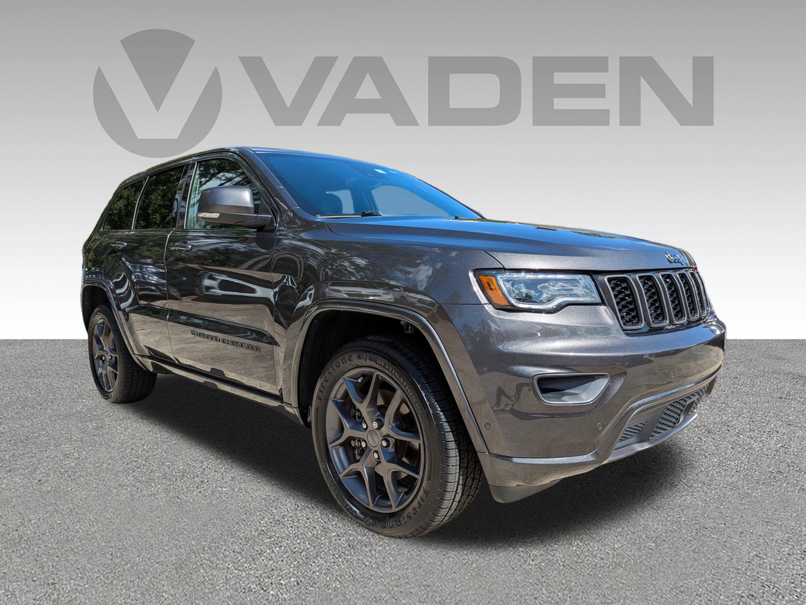 2021 Jeep Grand Cherokee Limited photo 2
