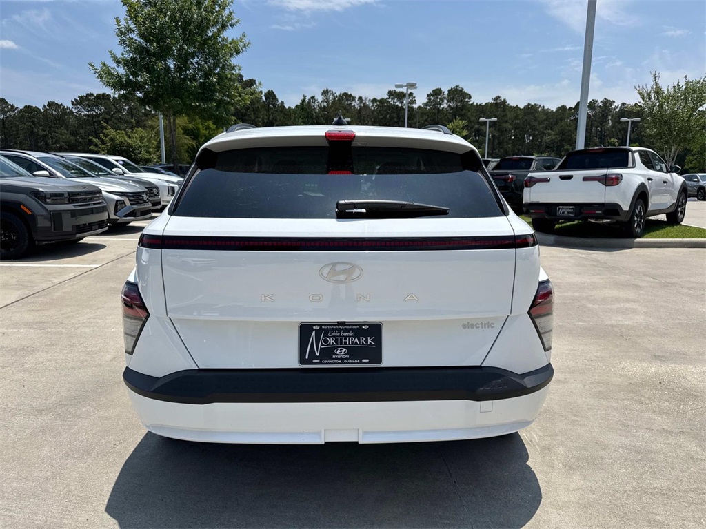 2025 Hyundai Kona Electric SEL photo 4