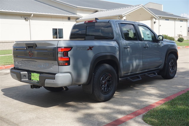 2026 Nissan Frontier PRO-X photo 4