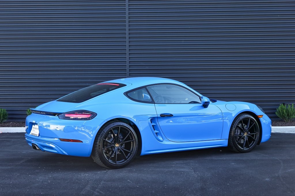 2025 Porsche Cayman photo 7