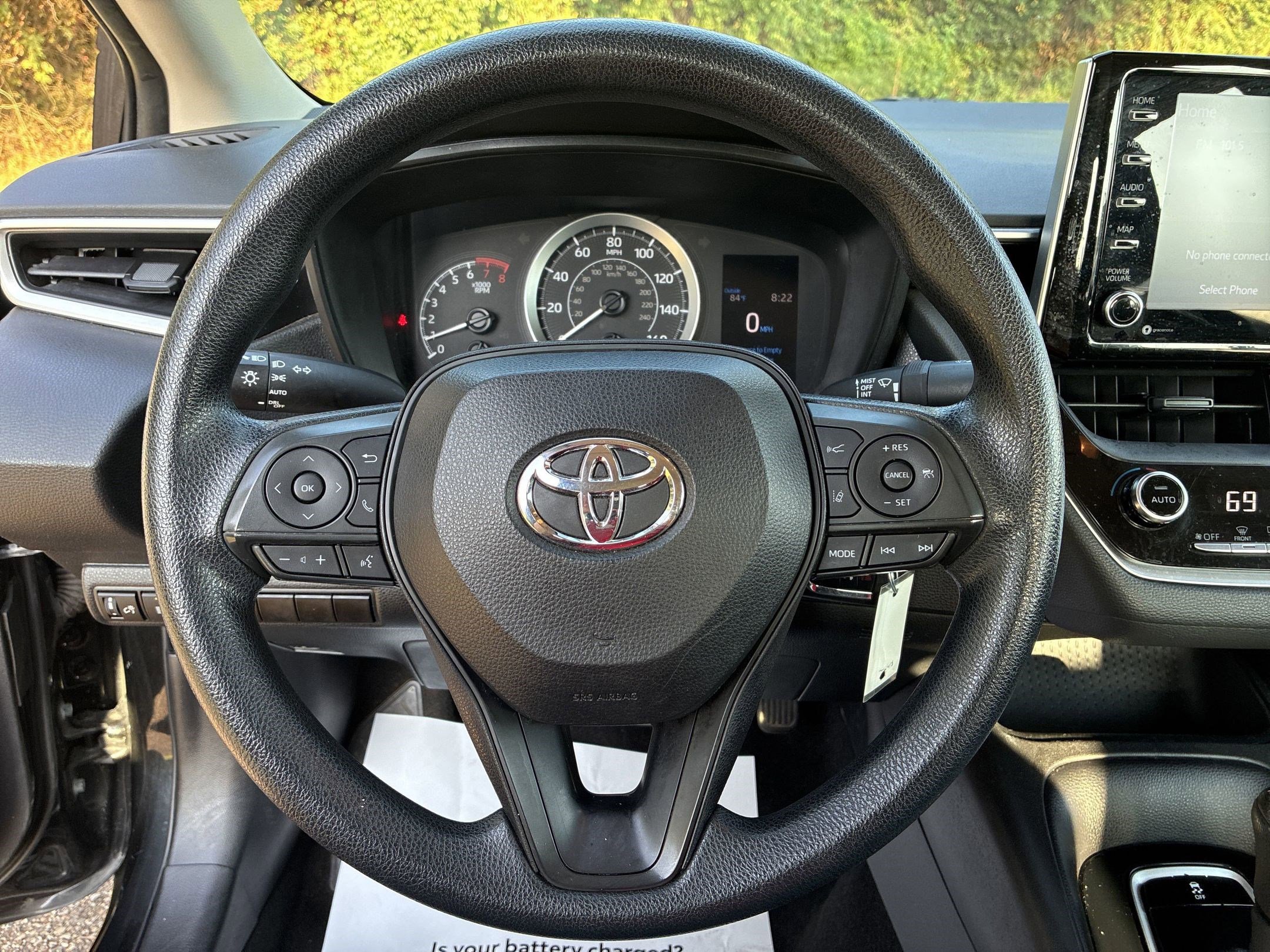 2021 Toyota Corolla LE photo 13