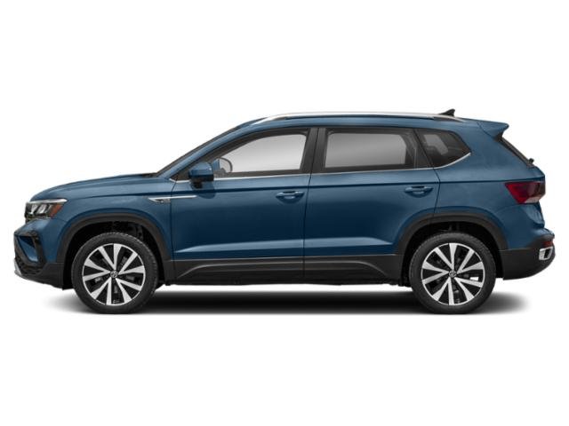 2023 Volkswagen Taos SE photo 3