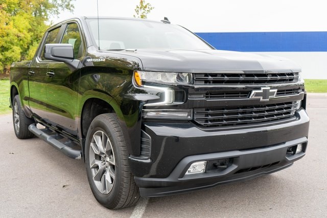 2021 Chevrolet Silverado 1500 RST photo 3