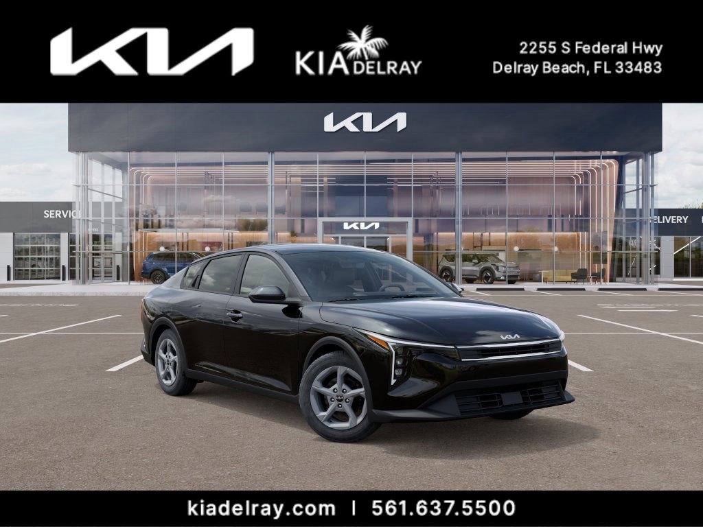 2025 Kia K4 LXS photo 3