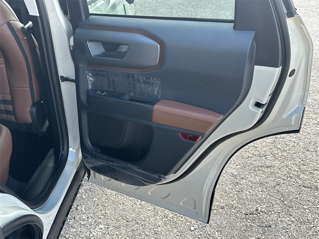 2025 Ford Bronco Sport Outer Banks photo 15