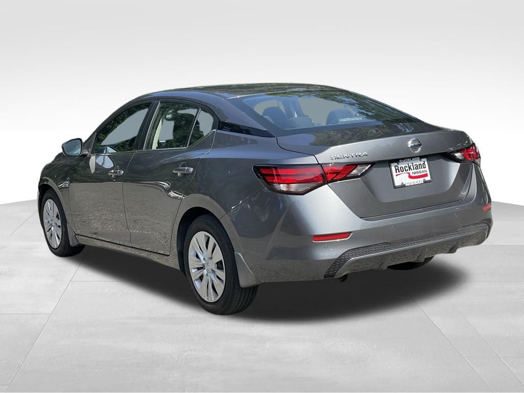 2024 Nissan Sentra S photo 4