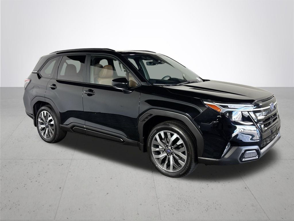 2025 Subaru Forester Touring photo 4