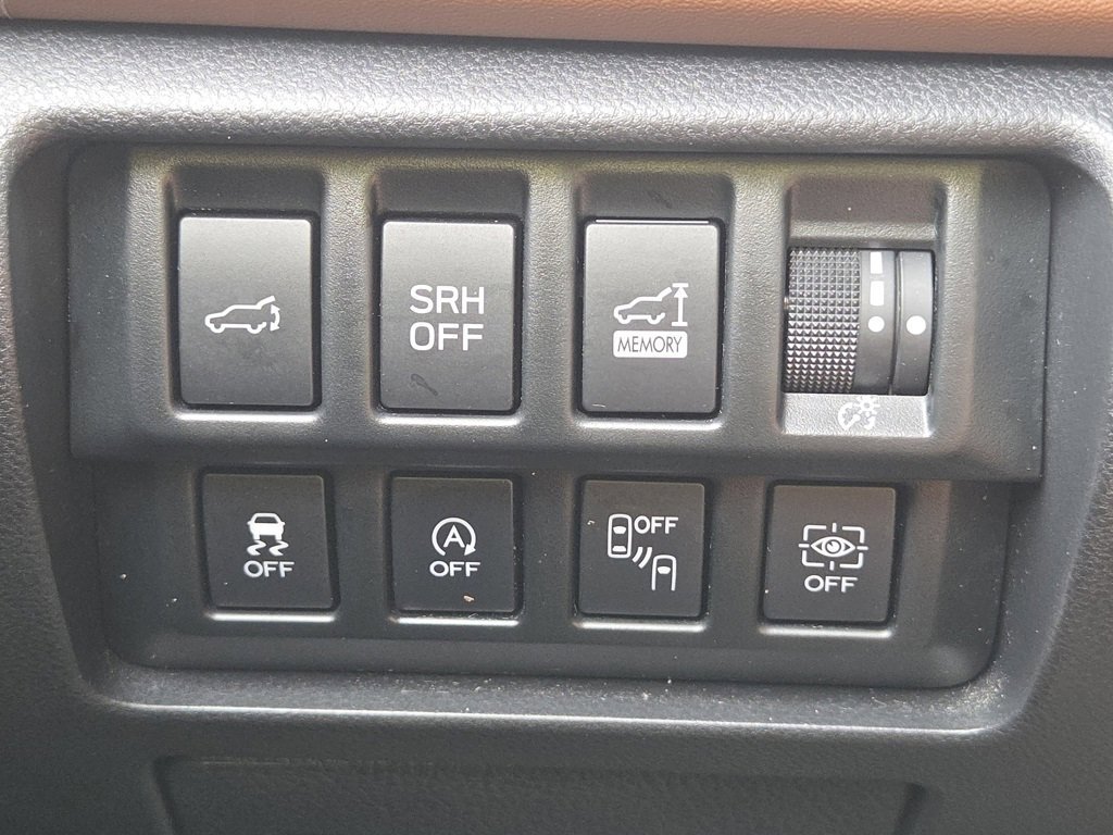 2020 Subaru Forester Touring photo 10