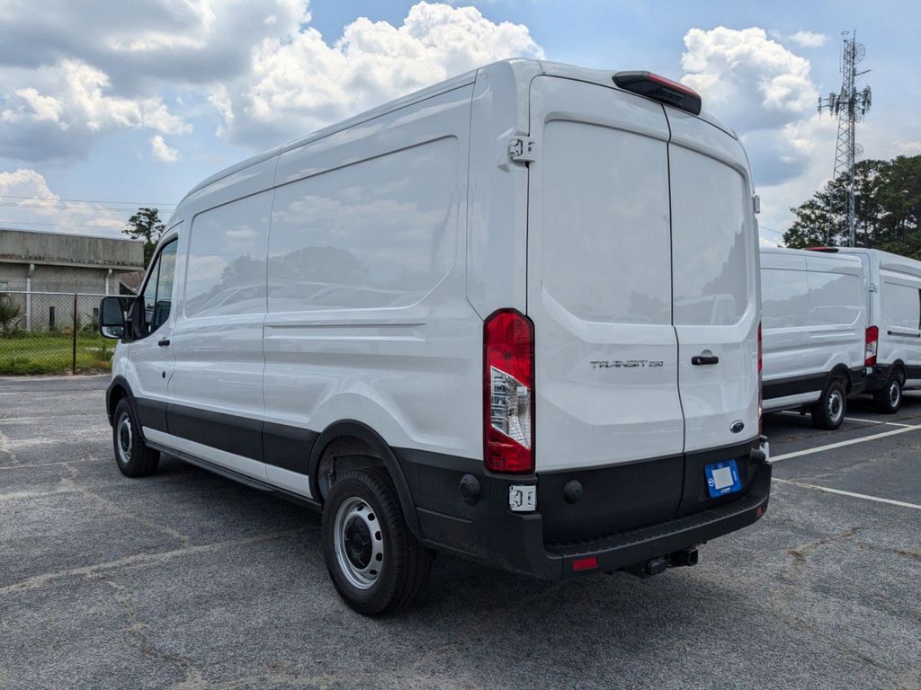 2025 Ford Transit photo 6