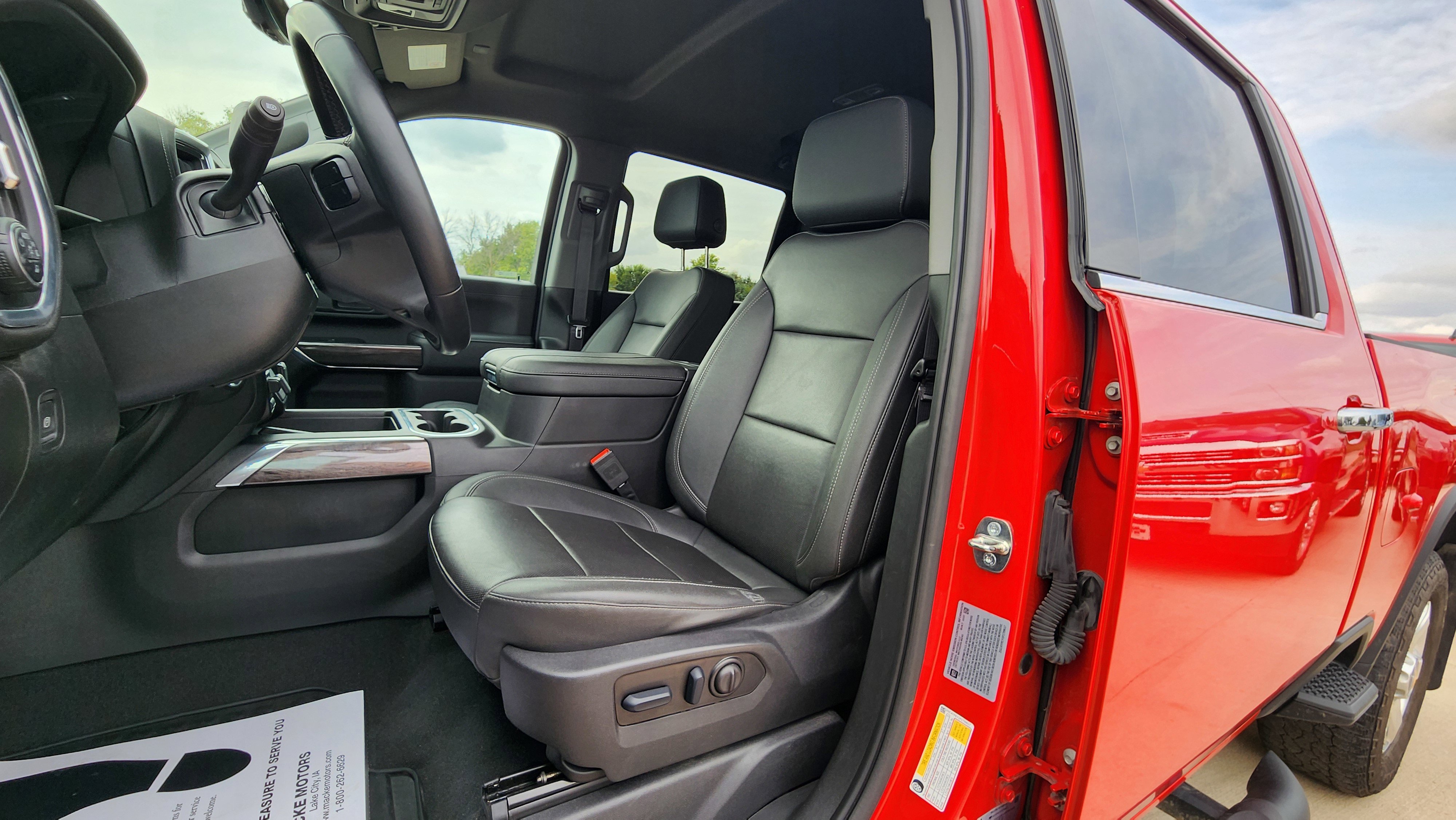 2023 Chevrolet Silverado 2500HD LTZ photo 9