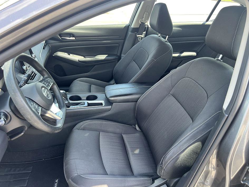 2022 Nissan Altima 2.5 S photo 14