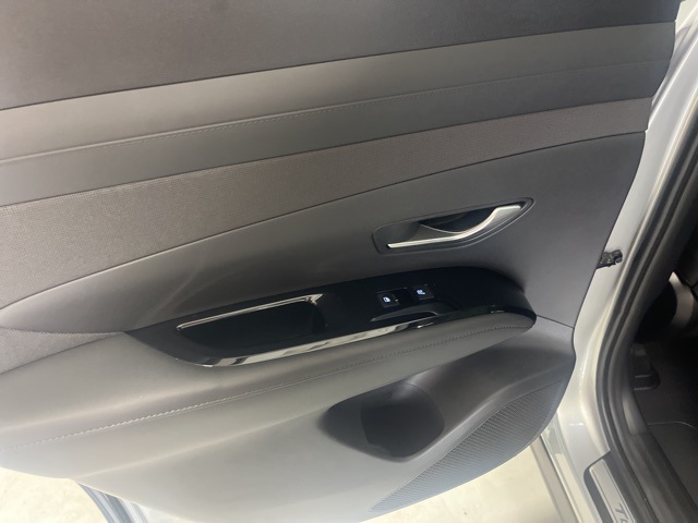2025 Hyundai Tucson Limited photo 26