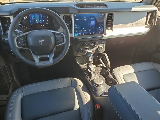 2024 Ford Bronco Outer Banks photo 31