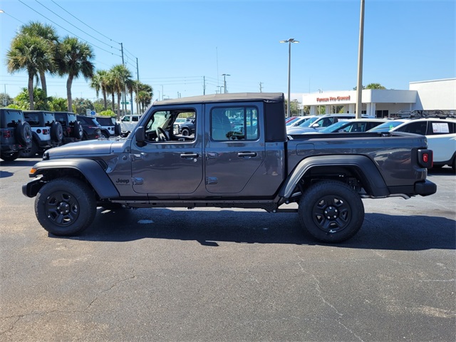 2025 Jeep Gladiator Sport photo 4