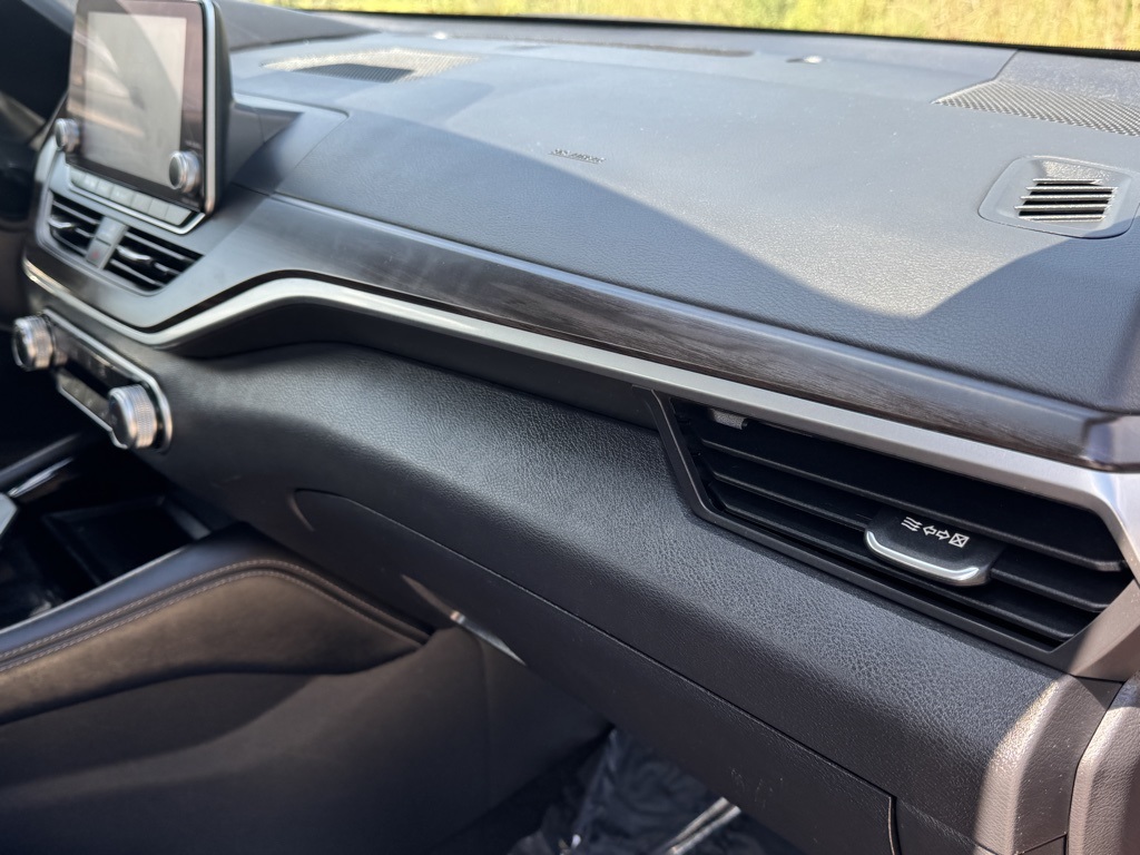 2023 Nissan Altima 2.5 SV photo 26