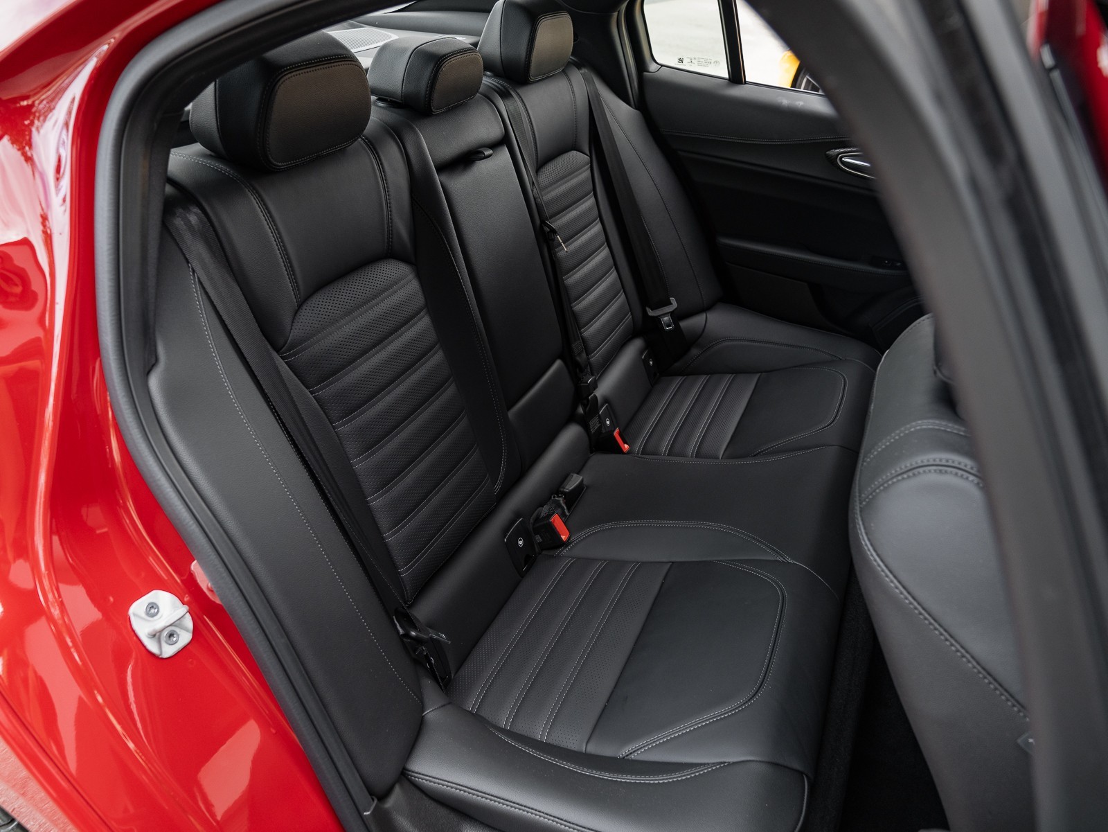 2024 Alfa Romeo Giulia Quadrifoglio photo 28