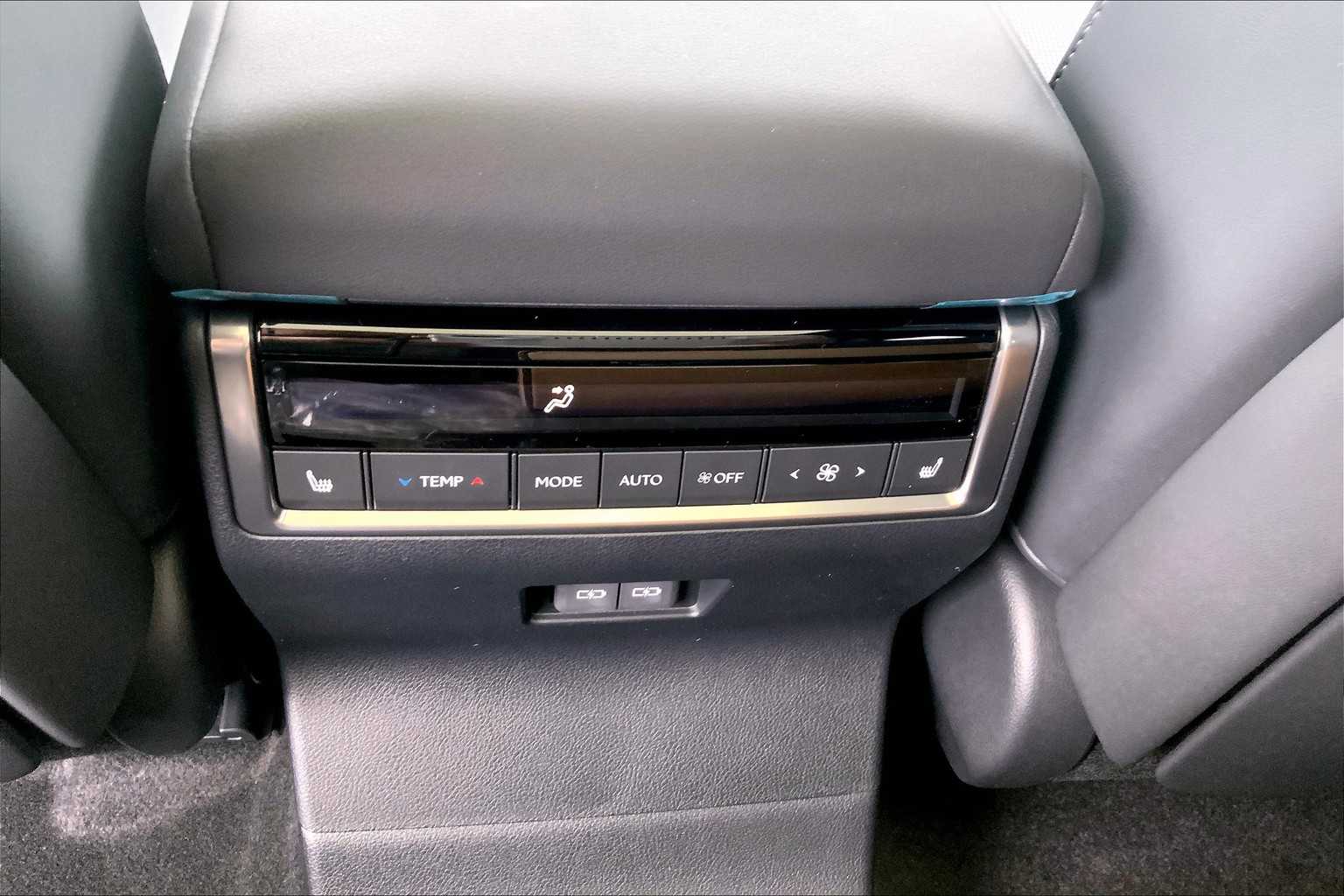 2025 Lexus GX 550 Luxury photo 17