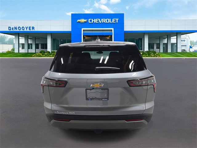 2026 Chevrolet Equinox LT photo 4