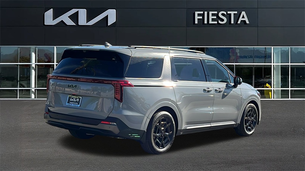 2026 Kia Carnival SX Prestige photo 2