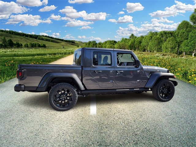 2025 Jeep Gladiator photo 4