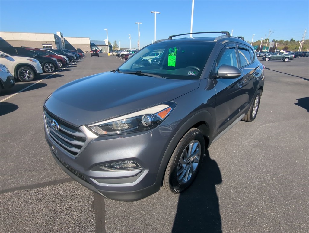 2017 Hyundai Tucson SE Plus photo 4