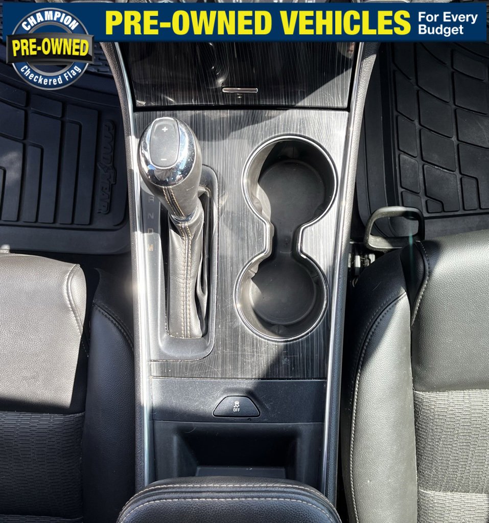 2016 Chevrolet Impala 1LT photo 15