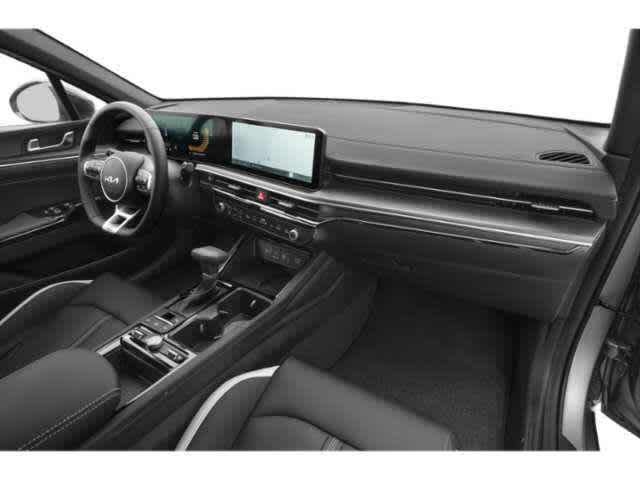2026 Kia K5 GT-Line photo 11