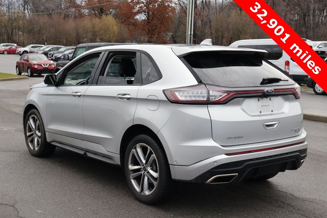 2018 Ford Edge Sport photo 4