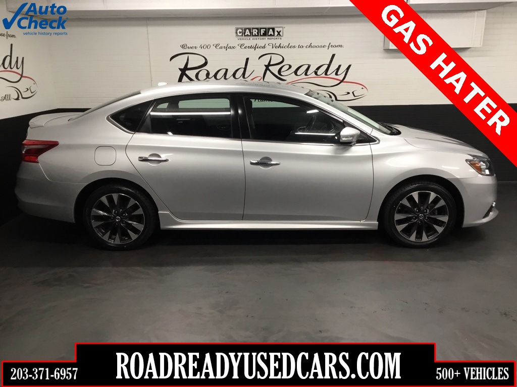 2016 Nissan Sentra SR's photo