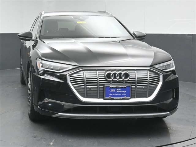 2019 AUDI E-TRON - Image 2