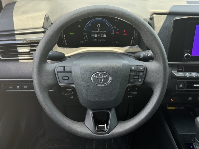 2025 Toyota Camry LE photo 25