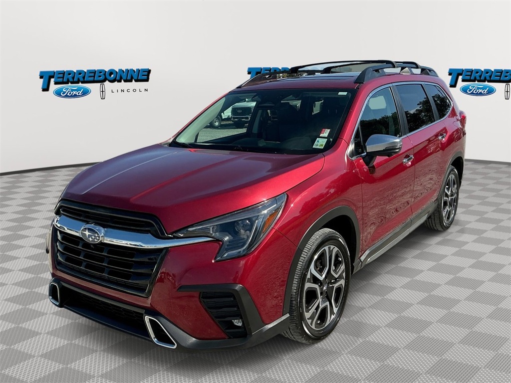 2023 Subaru Ascent Touring's photo