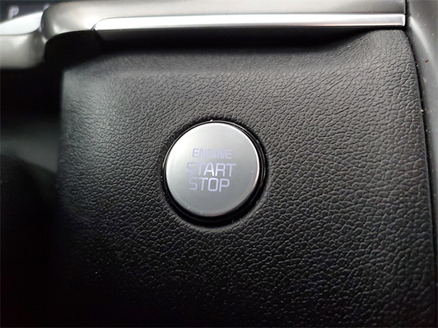2022 Kia Sorento S photo 18
