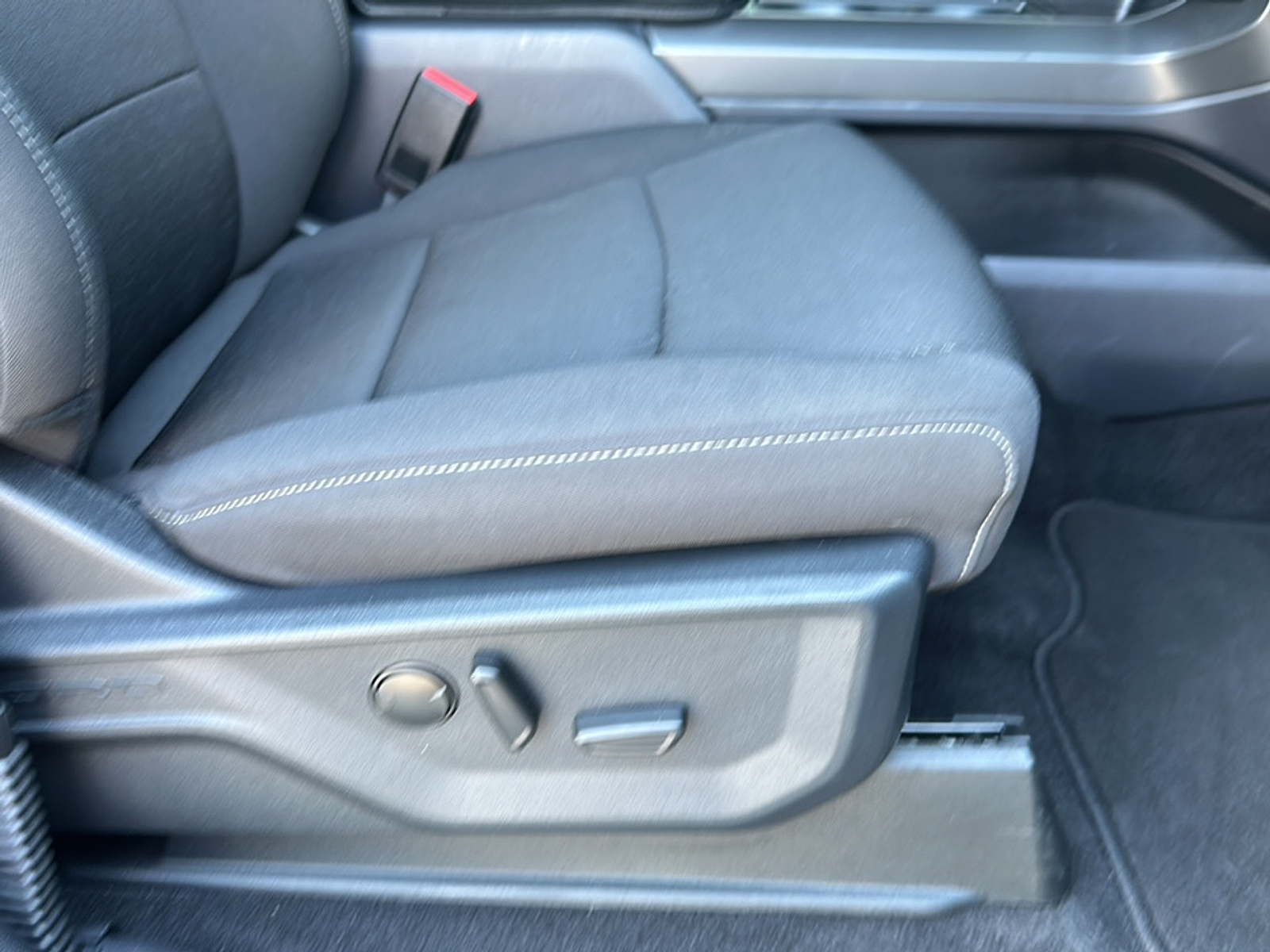 2024 Ford F-150 XLT photo 10