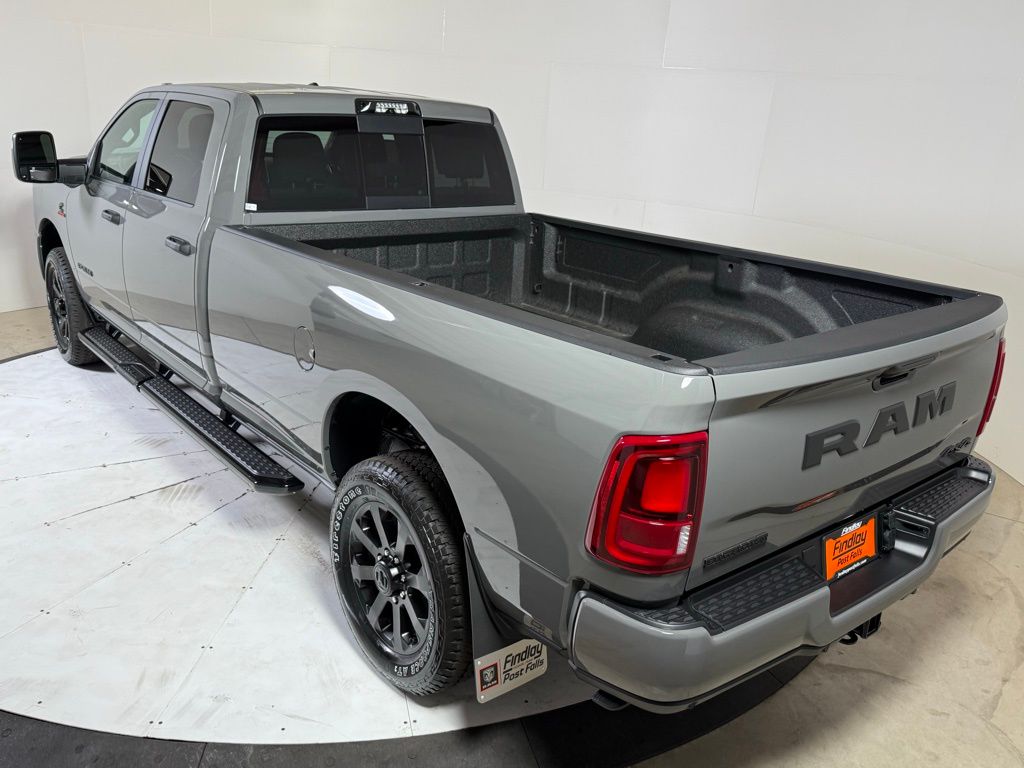 2026 Ram 3500 Big Horn photo 4
