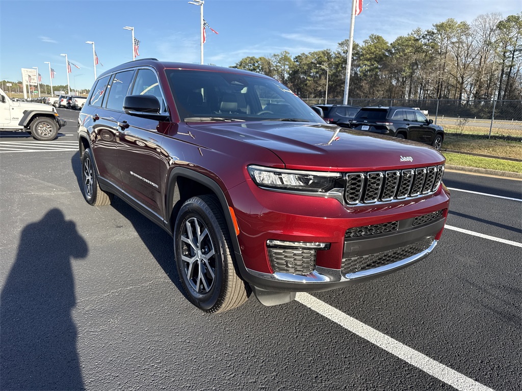 2025 Jeep Grand Cherokee L Limited's photo