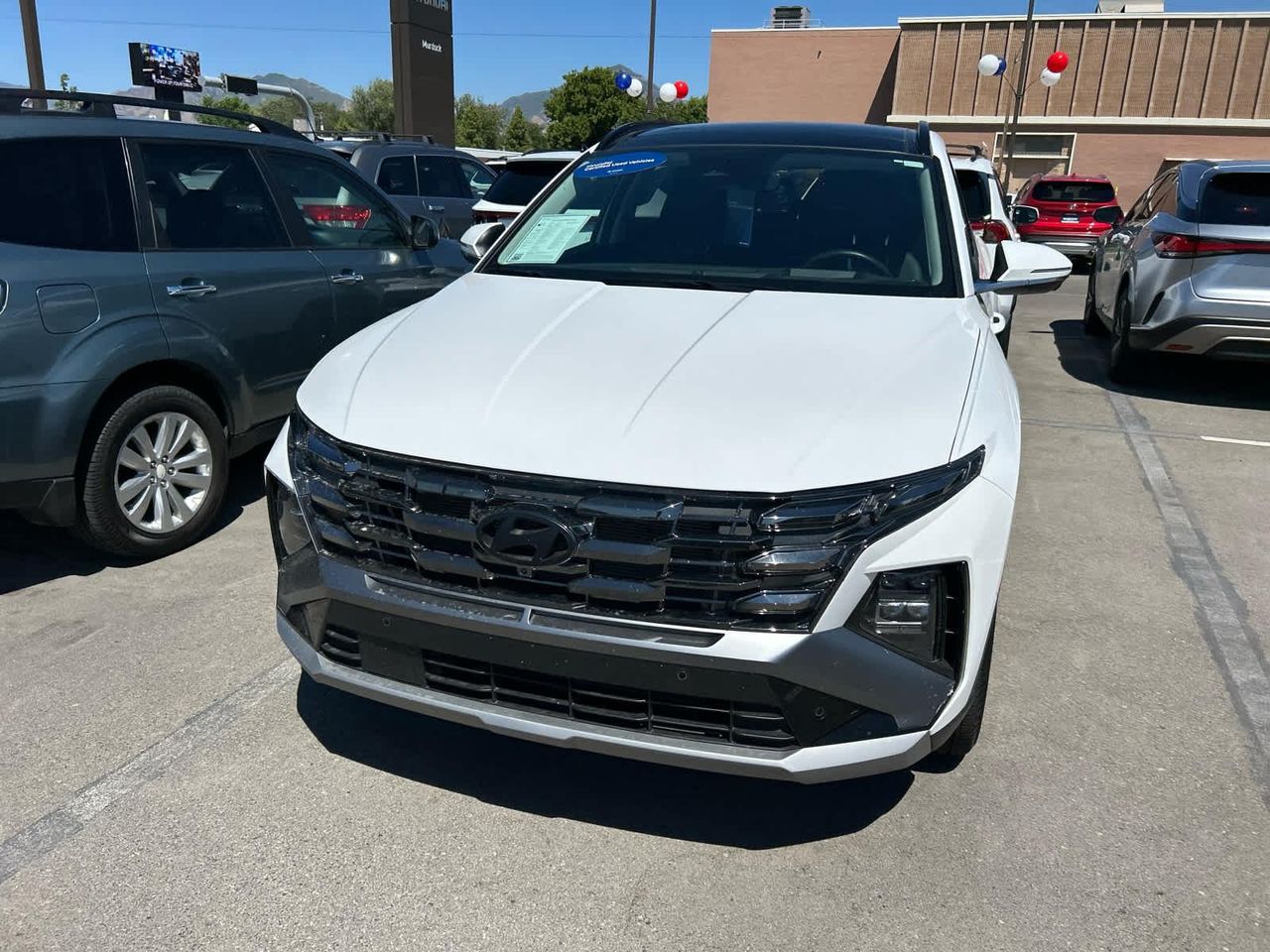 2025 Hyundai Tucson Limited photo 4