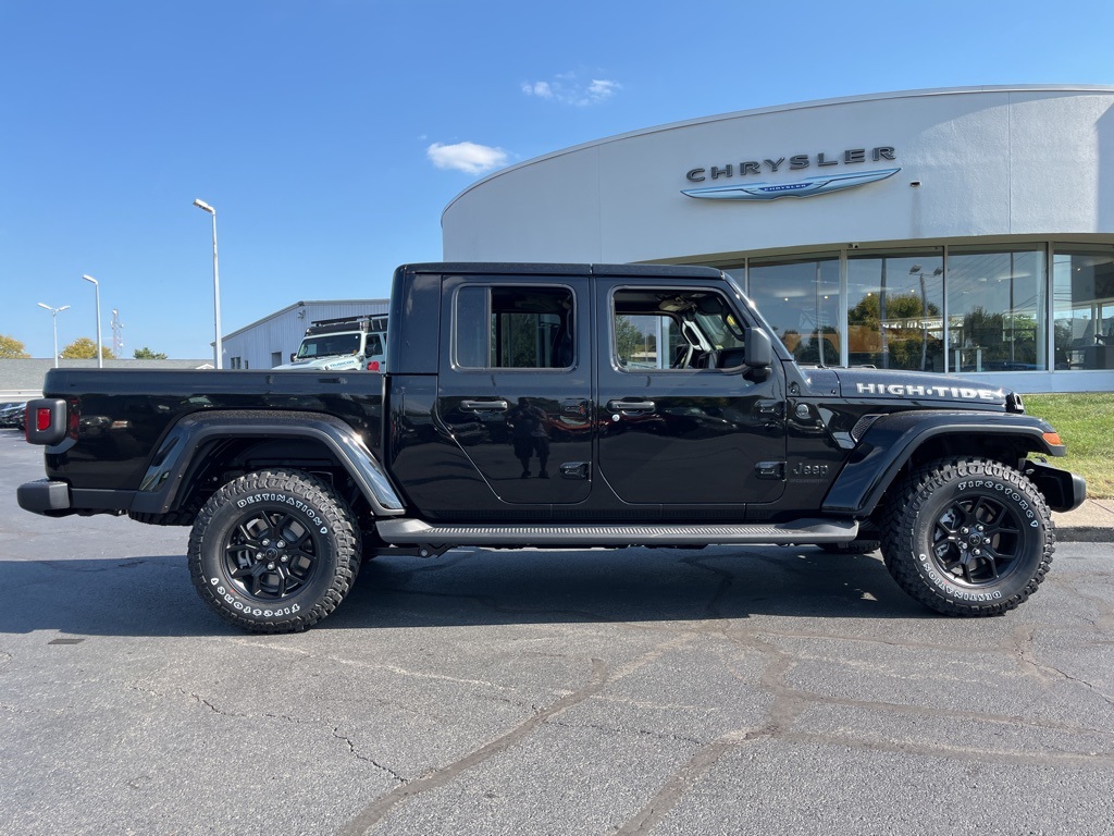 2025 Jeep Gladiator Sport photo 26