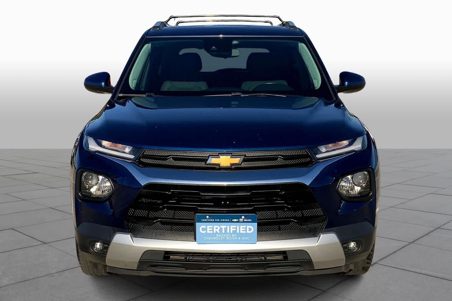 2023 Chevrolet Trailblazer LT photo 2