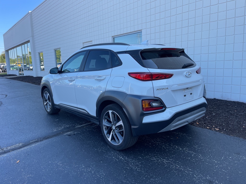 2021 Hyundai Kona Limited photo 2